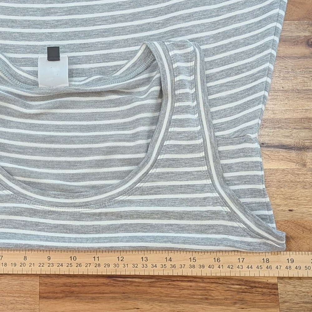 Cabi Stripe Easy Dress Midi Sleeveless Grey White Stripe Large Rouched  5974 - Picture 9 of 11